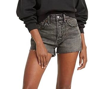 Women's 501 button fly faded black shorts sz 28